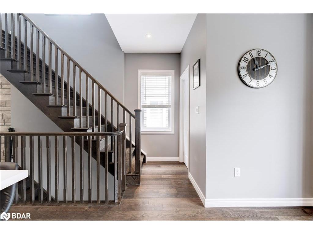 









122


Dundas

Street East, 17,
Waterdown,




ON
L9H 7K6

