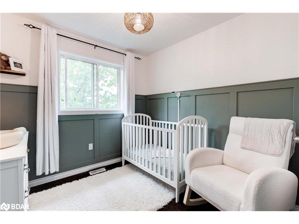 









122


Dundas

Street East, 17,
Waterdown,




ON
L9H 7K6

