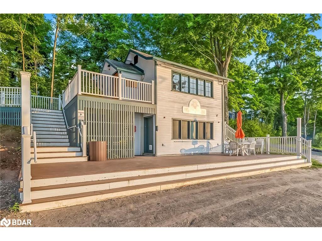 









32


Hollow Lane

Lane, 199,
Prince Edward County,




ON
K0K 1P0

