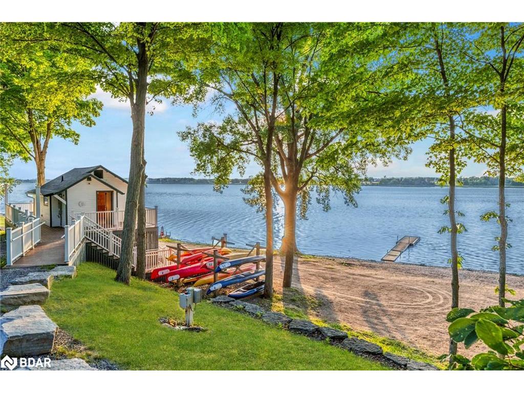 









32


Hollow Lane

Lane, 199,
Prince Edward County,




ON
K0K 1P0

