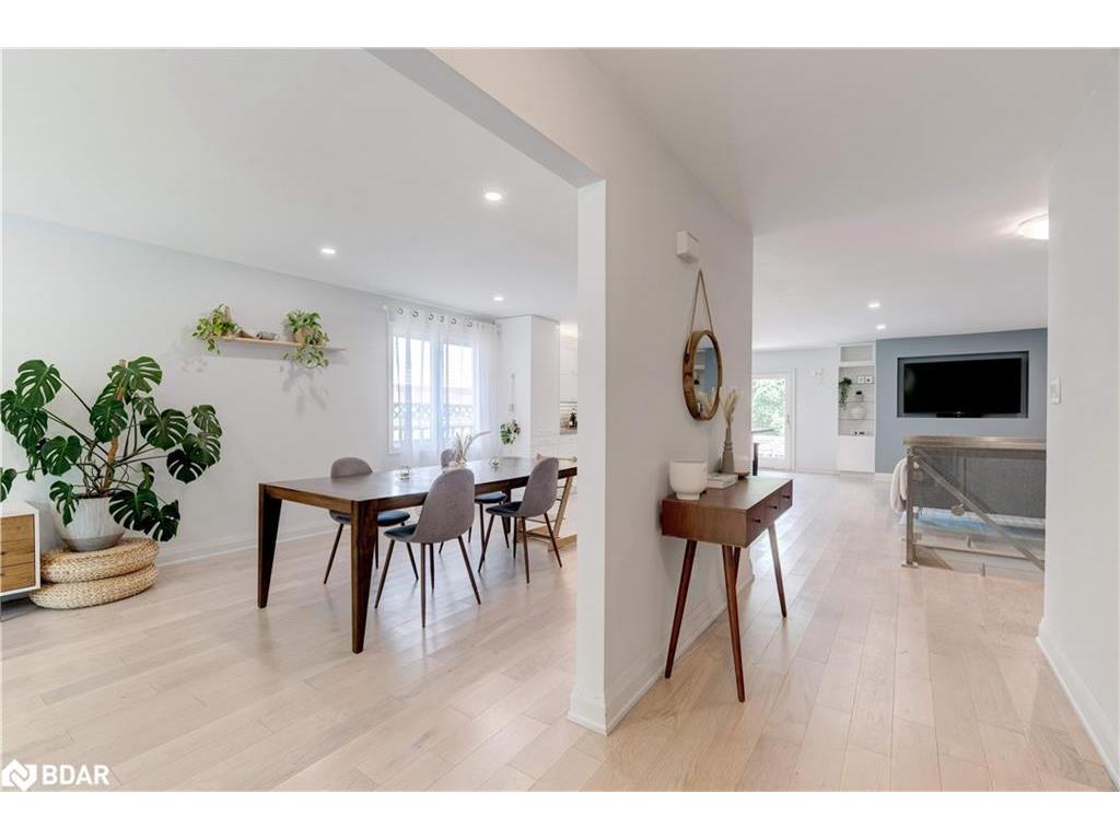 









2139


Marc

Lane,
Burlington,




ON
L7M 3P7

