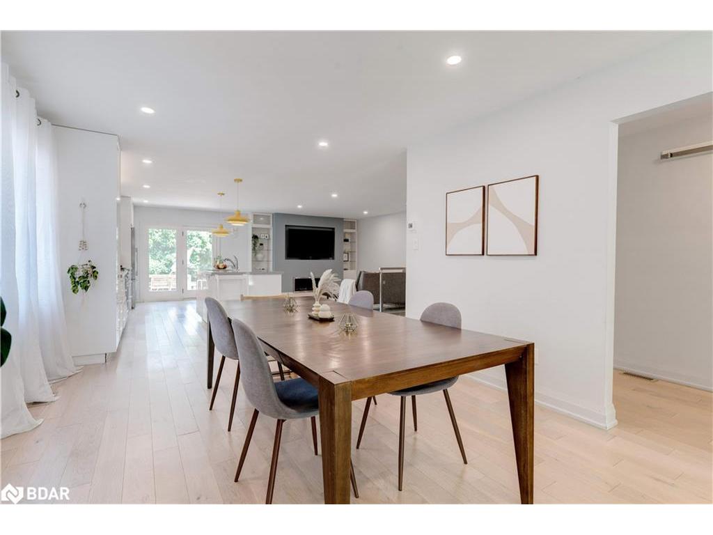









2139


Marc

Lane,
Burlington,




ON
L7M 3P7

