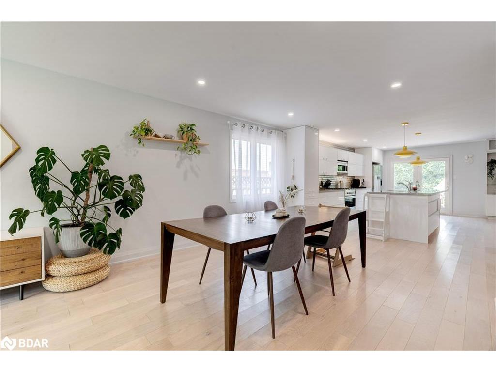 









2139


Marc

Lane,
Burlington,




ON
L7M 3P7

