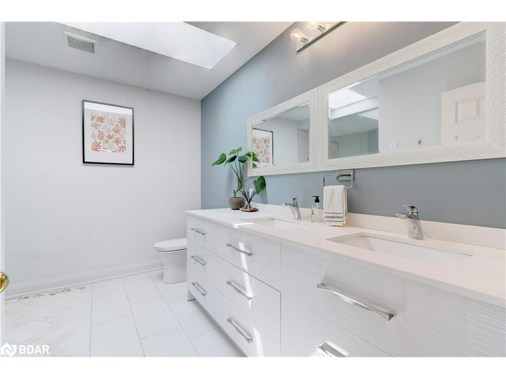 









2139


Marc

Lane,
Burlington,




ON
L7M 3P7

