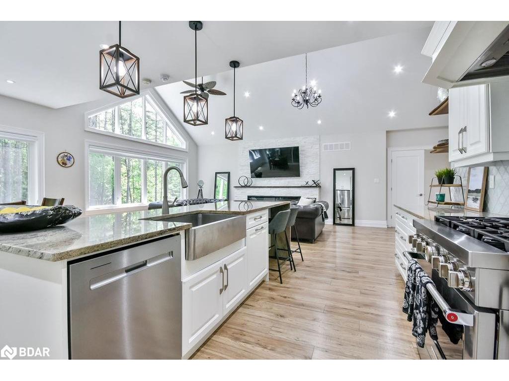 









5142


Severn Pines

Crescent,
Washago,




ON
L0K 2B0

