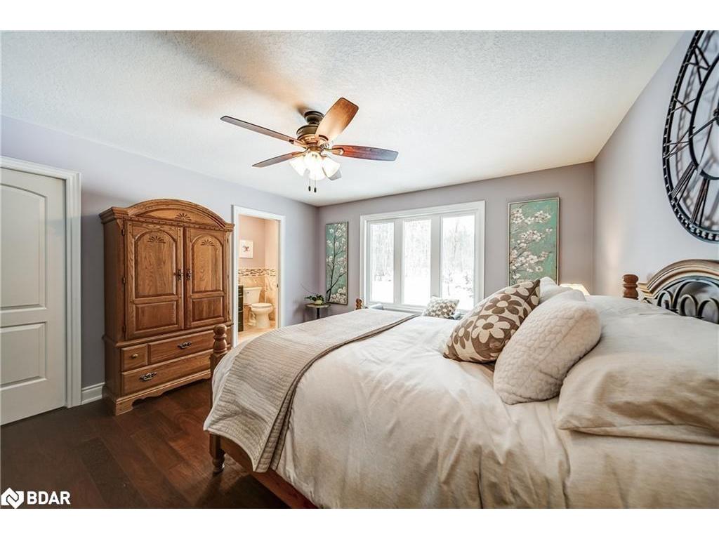 









1716


Georgian Heights Boulevard

,
Waubaushene,




ON
L0K 2C0

