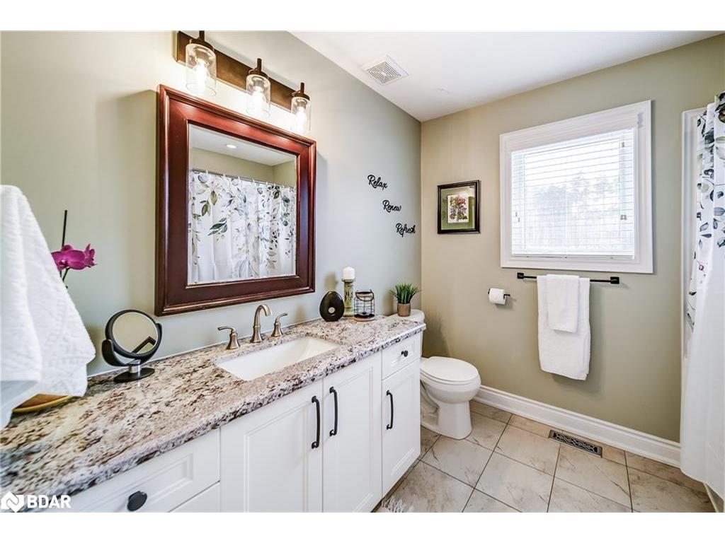 









1716


Georgian Heights Boulevard

,
Waubaushene,




ON
L0K 2C0

