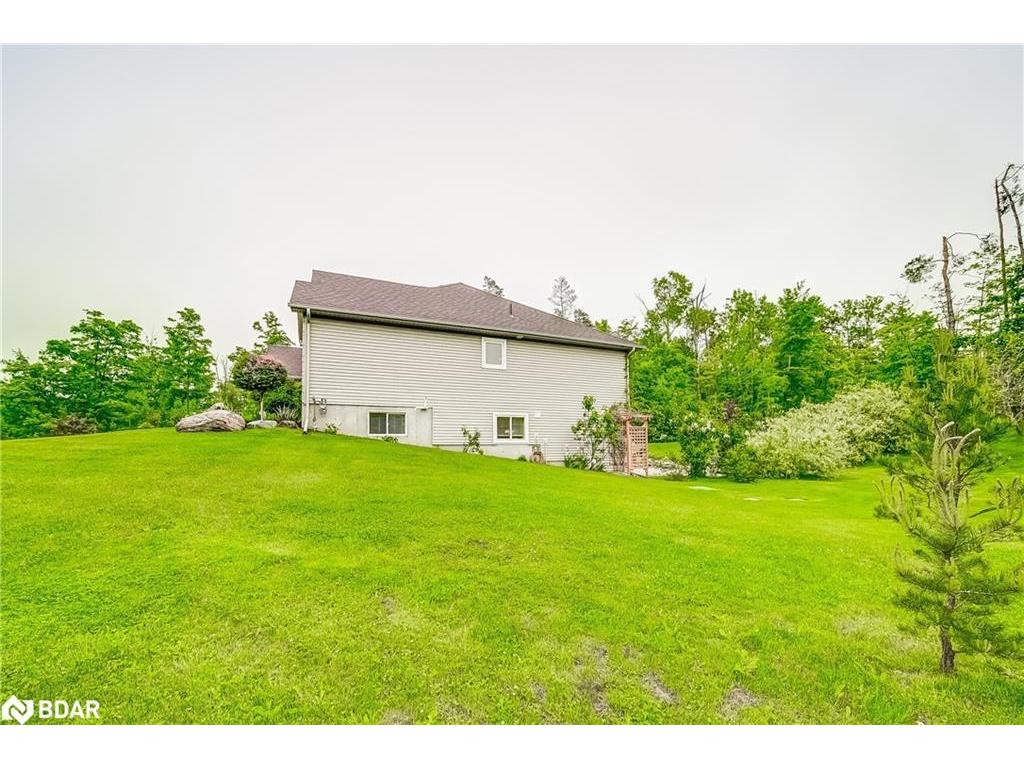 









1716


Georgian Heights Boulevard

,
Waubaushene,




ON
L0K 2C0

