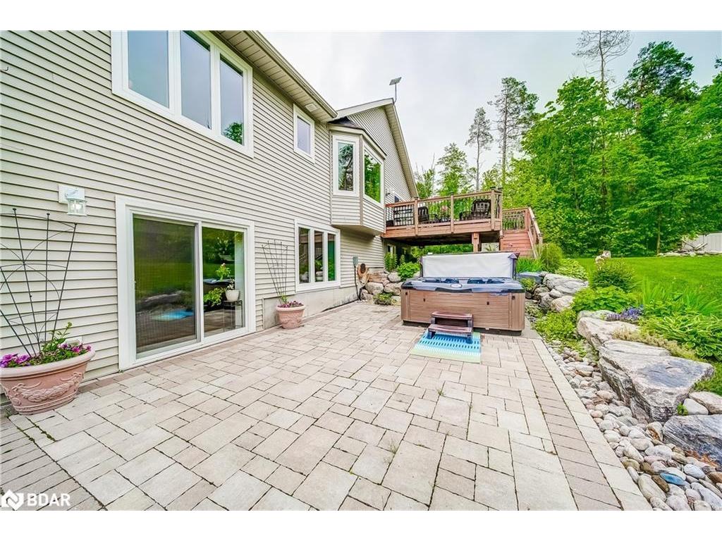 









1716


Georgian Heights Boulevard

,
Waubaushene,




ON
L0K 2C0

