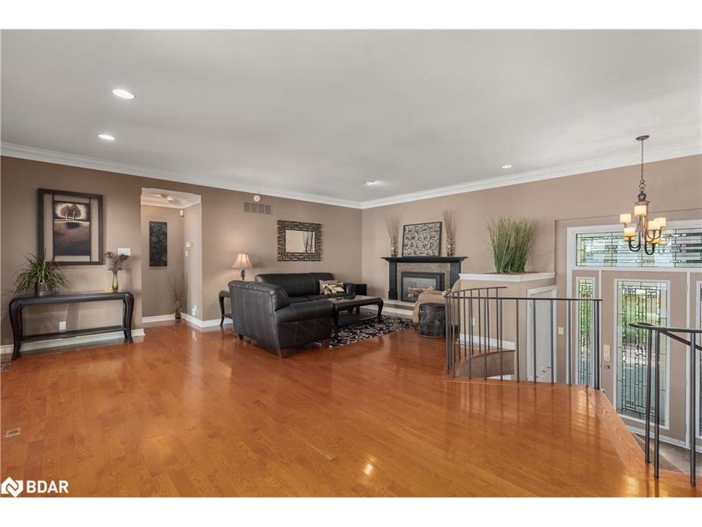 









13


Georgina

Drive,
Oro-Medonte,




ON
L4M 1E9

