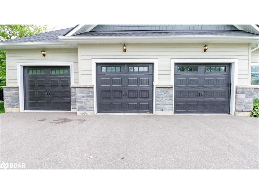 









2066


Elana

Drive,
Orillia,




ON
L3V 0C2

