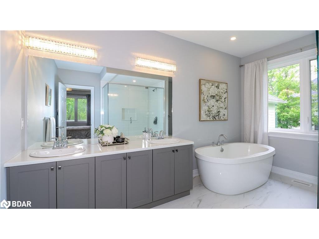 









2066


Elana

Drive,
Orillia,




ON
L3V 0C2

