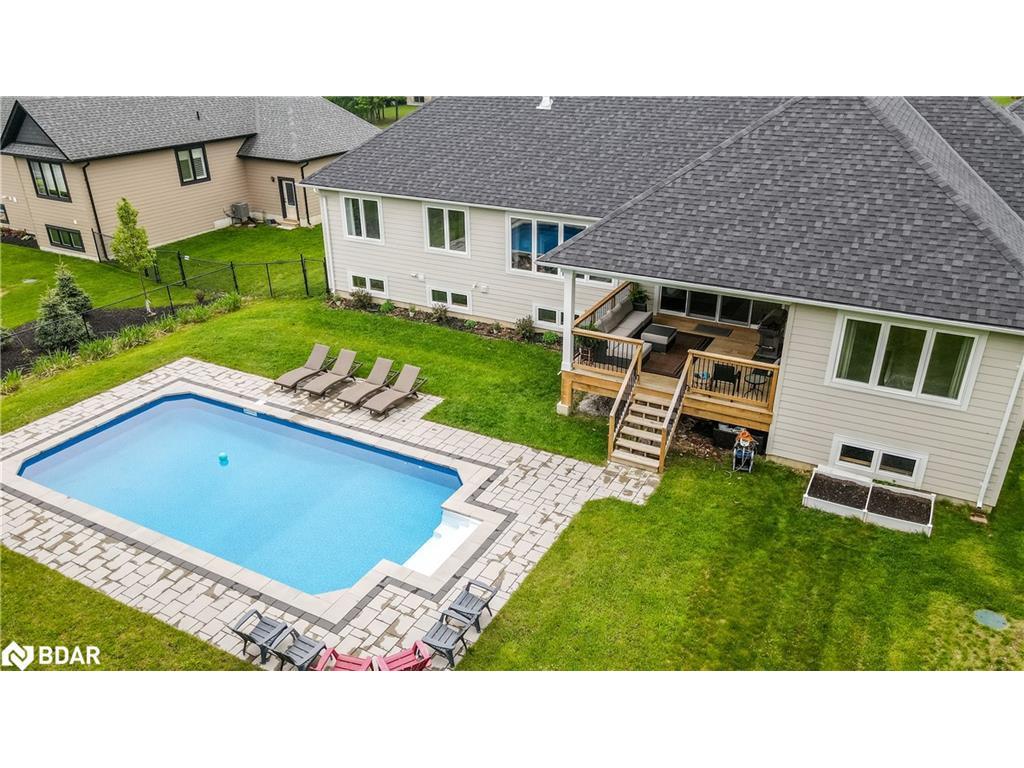 









2066


Elana

Drive,
Orillia,




ON
L3V 0C2

