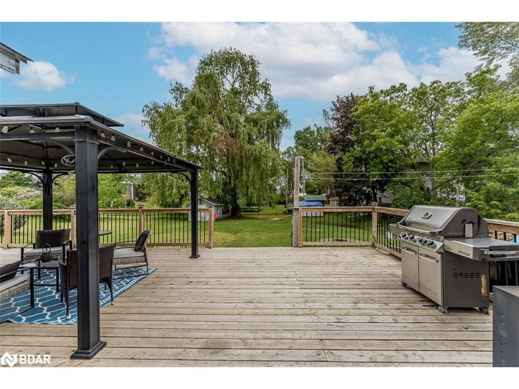 









7424


County Rd 91

Road,
Stayner,




ON
L0M 1S0

