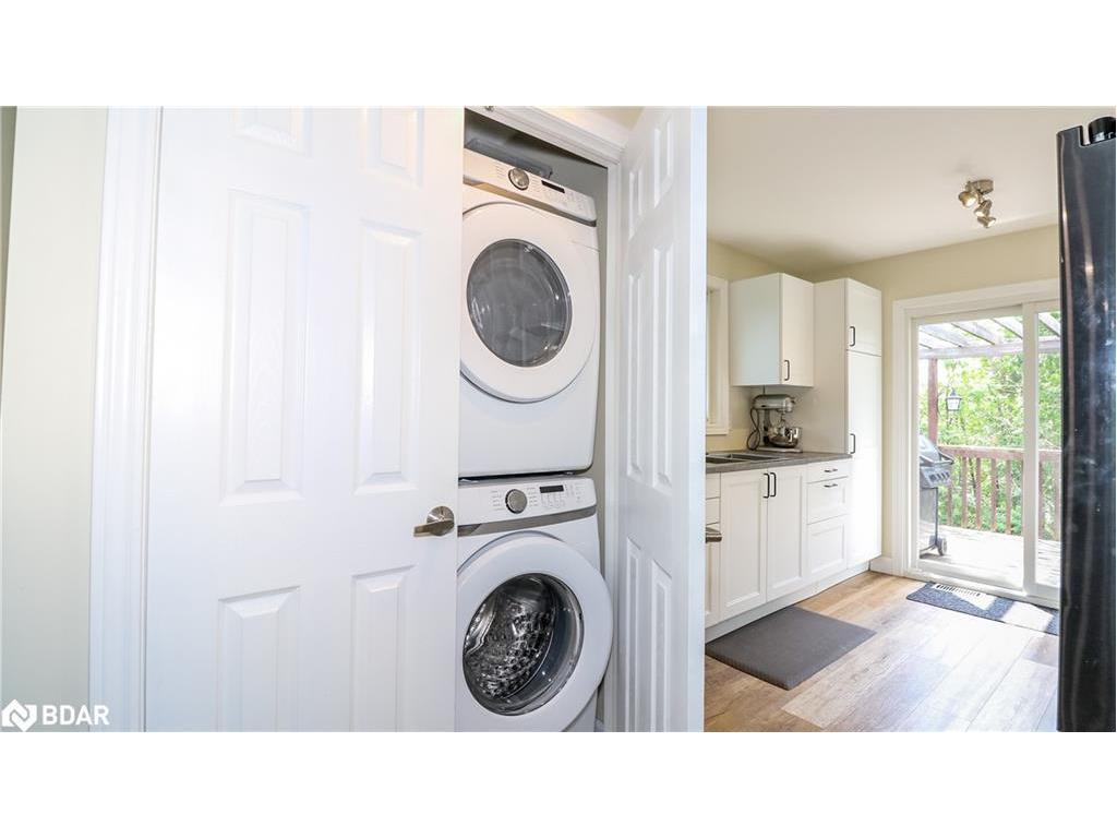 









1


Mariposa

Drive,
Orillia,




ON
L3V 7G6

