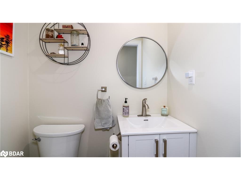 









1


Mariposa

Drive,
Orillia,




ON
L3V 7G6

