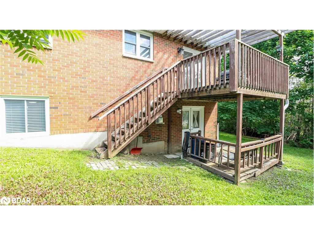 









1


Mariposa

Drive,
Orillia,




ON
L3V 7G6

