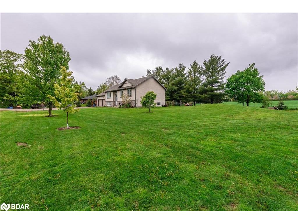 









402187


County Road 15

,
Grand Valley,




ON
L9W 3B5


