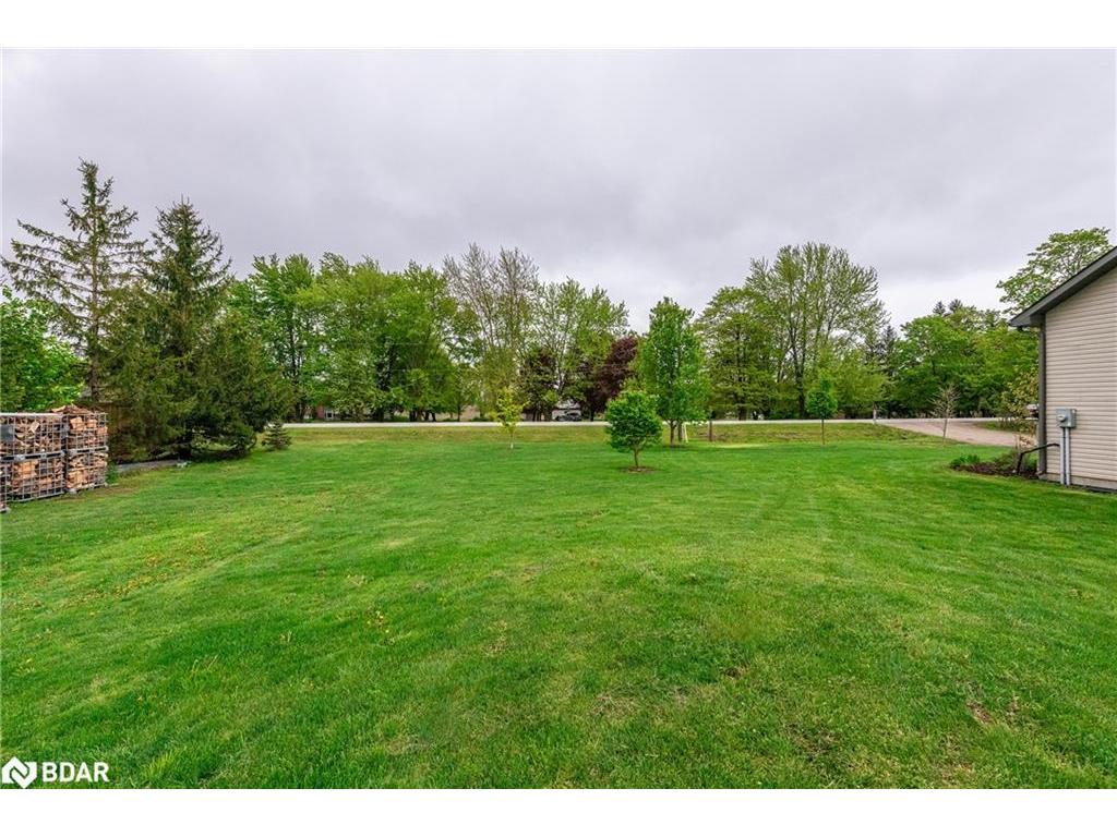 









402187


County Road 15

,
Grand Valley,




ON
L9W 3B5

