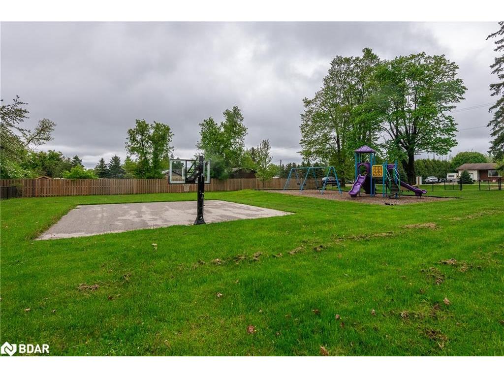 









402187


County Road 15

,
Grand Valley,




ON
L9W 3B5


