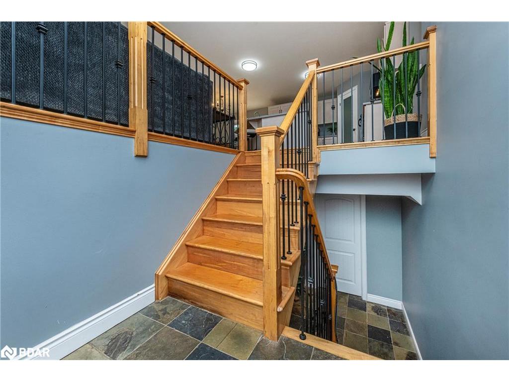 









402187


County Road 15

,
Grand Valley,




ON
L9W 3B5

