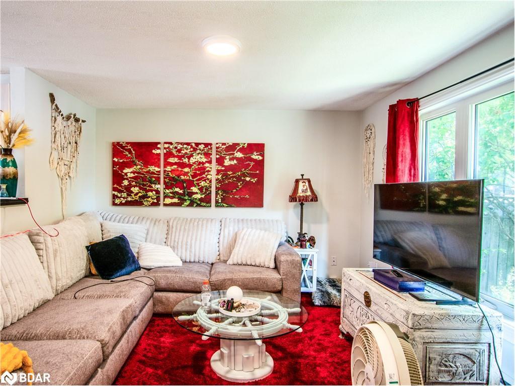 









40


Doris

Drive,
Barrie,




ON
L4N 5L9

