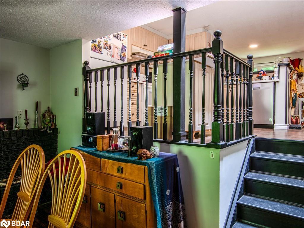 









40


Doris

Drive,
Barrie,




ON
L4N 5L9

