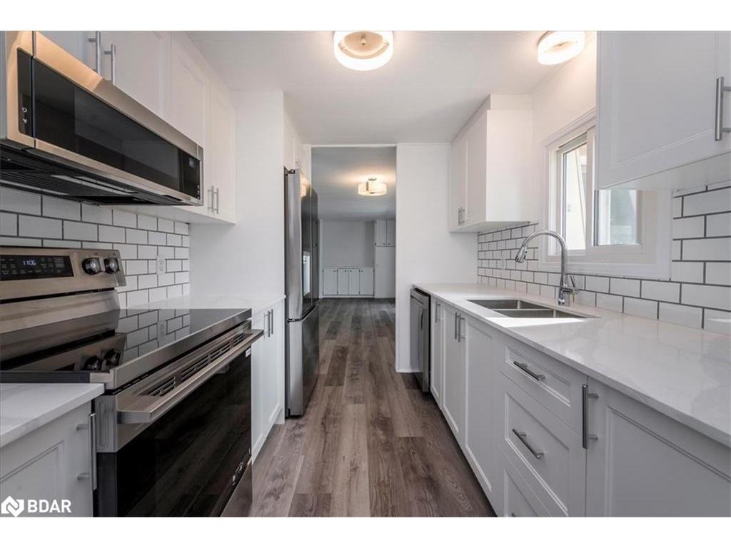 









25


Hawthorne

Drive,
Innisfil,




ON
L9S 1P1

