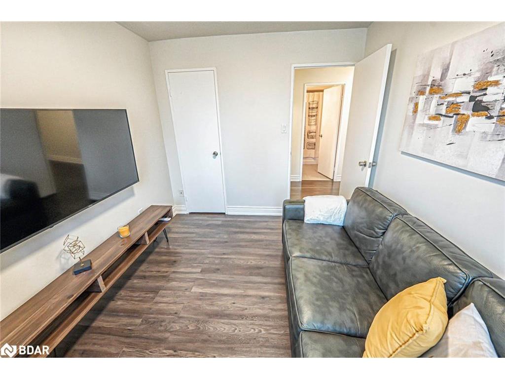 









50


Elm

Drive, 907,
Mississauga,




ON
L5A 3X2

