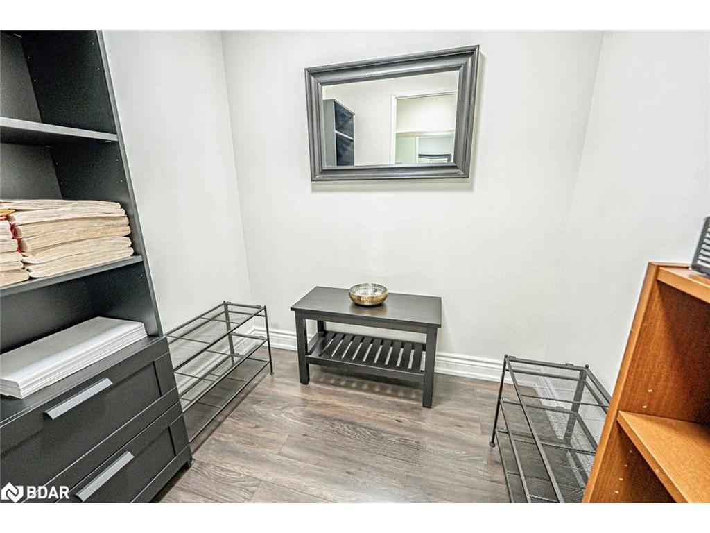 









50


Elm

Drive, 907,
Mississauga,




ON
L5A 3X2

