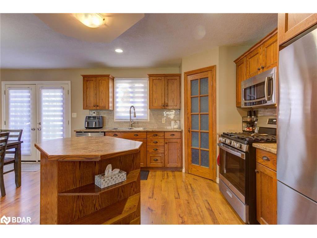 









44


Geddes

Street West,
Clifford,




ON
N0G 1M0

