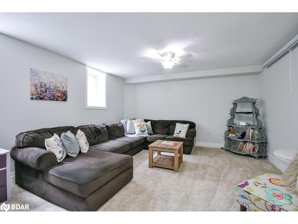 









7


Windsong

Crescent,
Bracebridge,




ON
P1L 0A5

