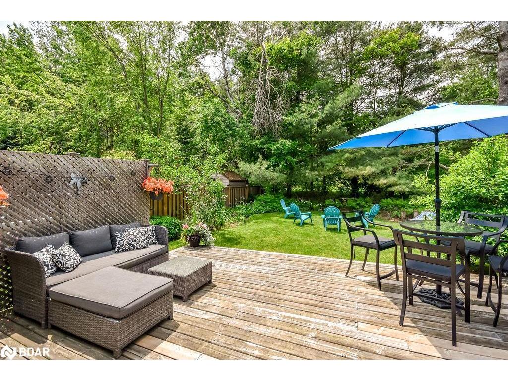 









7


Windsong

Crescent,
Bracebridge,




ON
P1L 0A5


