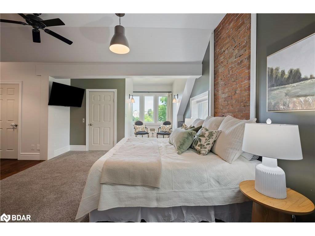 









11


Zina

Street,
Orangeville,




ON
L9W 1E2

