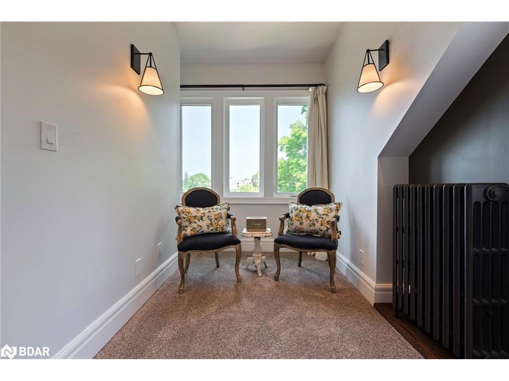 









11


Zina

Street,
Orangeville,




ON
L9W 1E2

