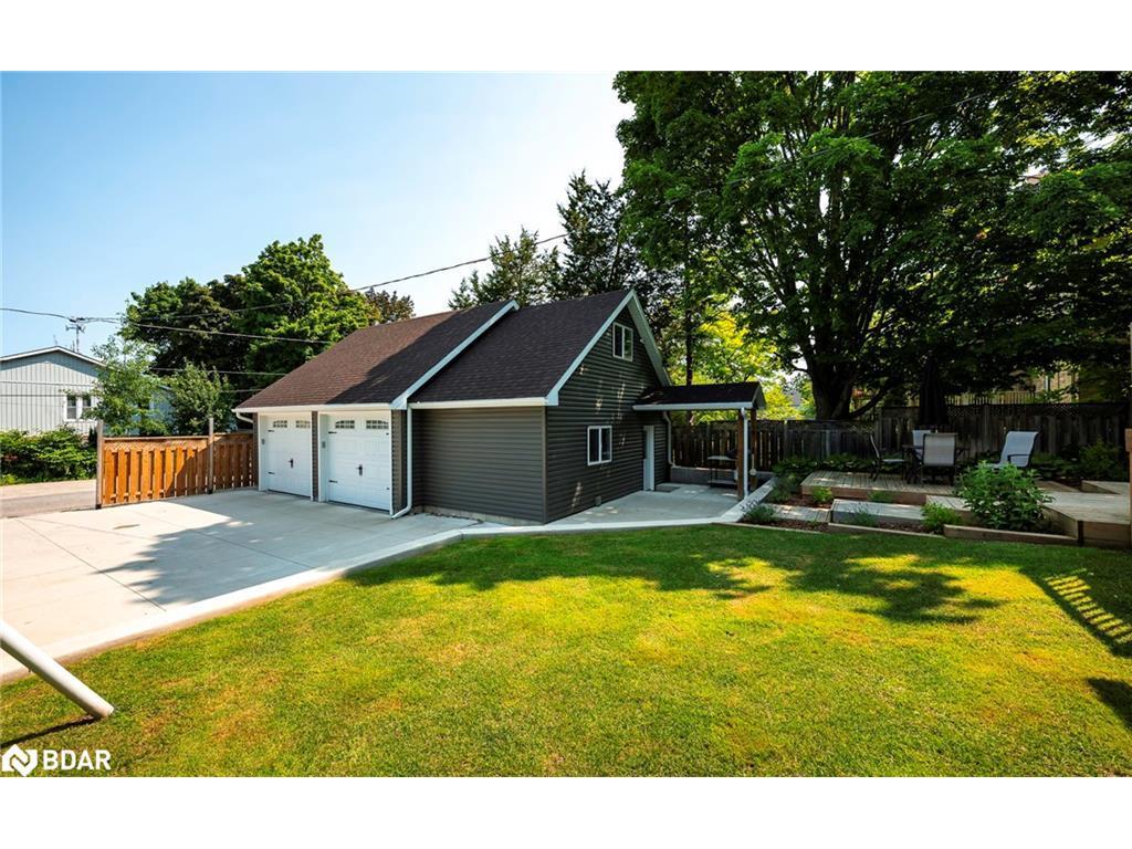 









11


Zina

Street,
Orangeville,




ON
L9W 1E2

