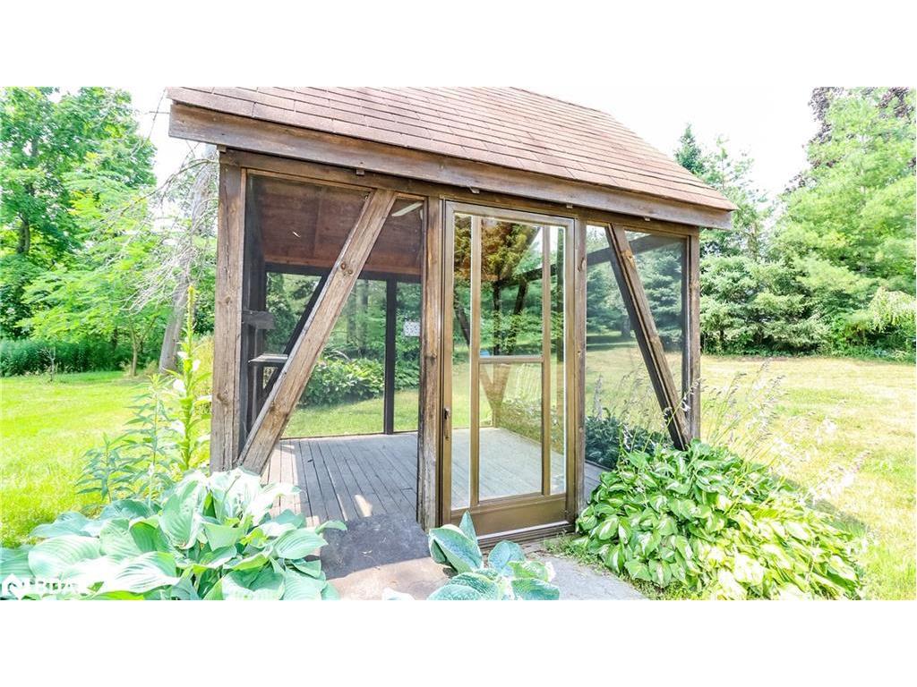 









953


Ridge

Road West,
Oro-Medonte,




ON
L0L 2E0

