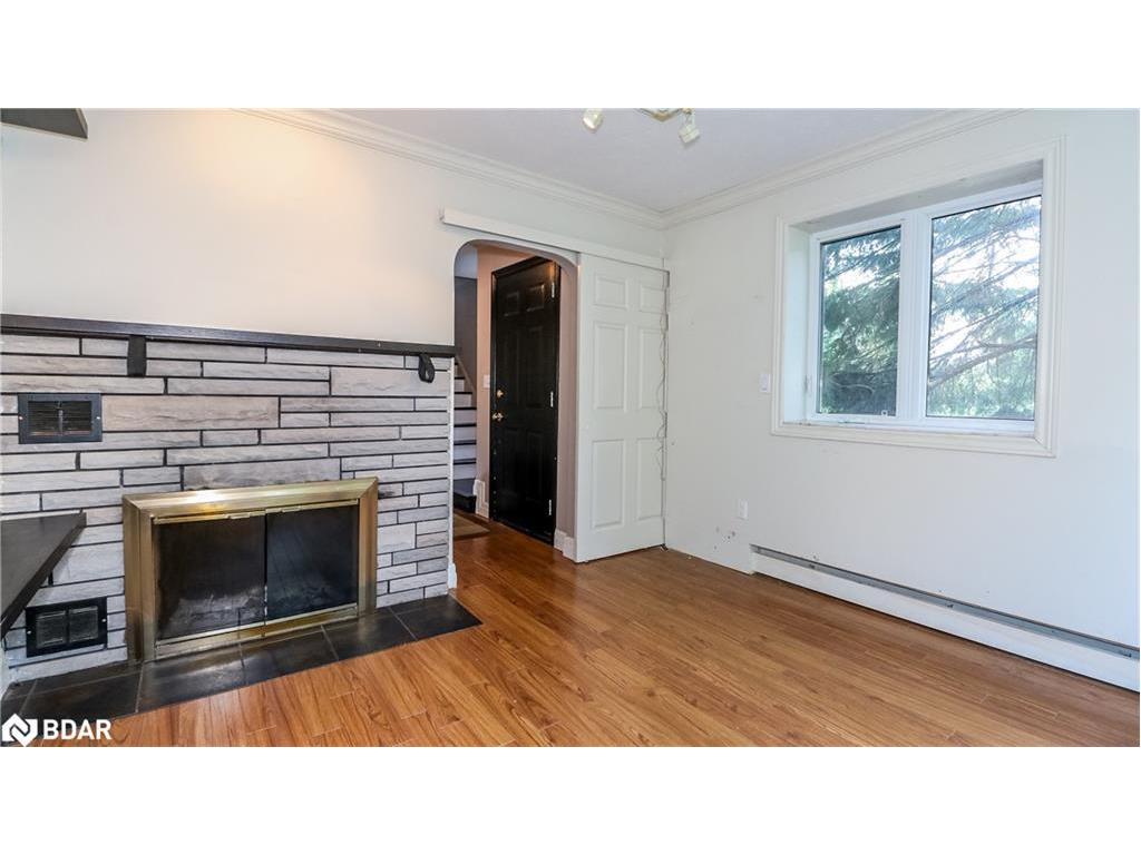 









953


Ridge

Road West,
Oro-Medonte,




ON
L0L 2E0

