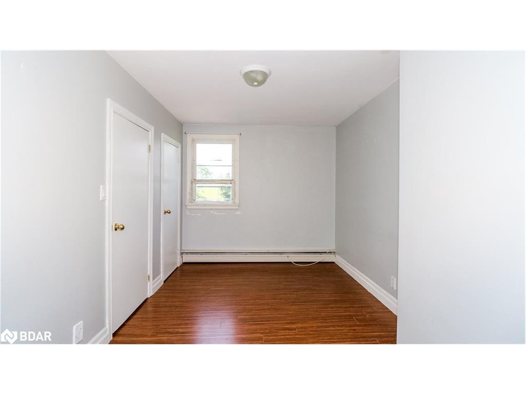 









953


Ridge

Road West,
Oro-Medonte,




ON
L0L 2E0

