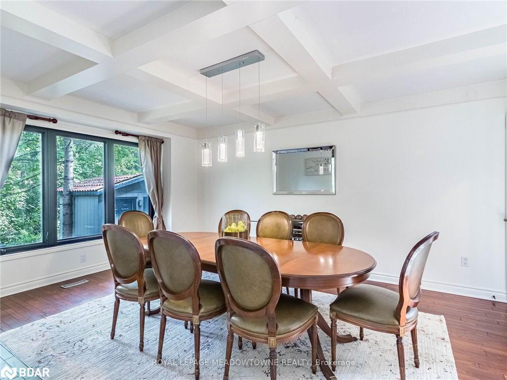 









355


Golf Links

Road,
Ancaster,




ON
L9G 4G6

