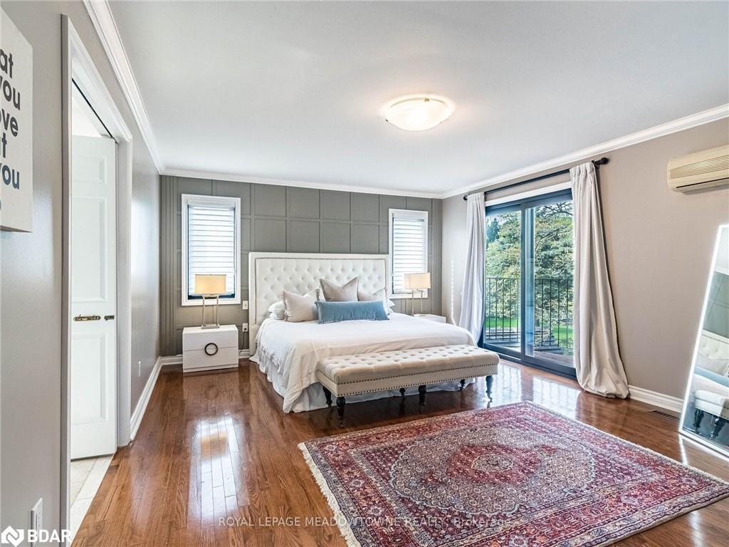 









355


Golf Links

Road,
Ancaster,




ON
L9G 4G6


