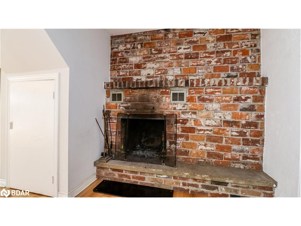 









114


Birch View Trail

Trail,
Collingwood,




ON
L9Y 0M2


