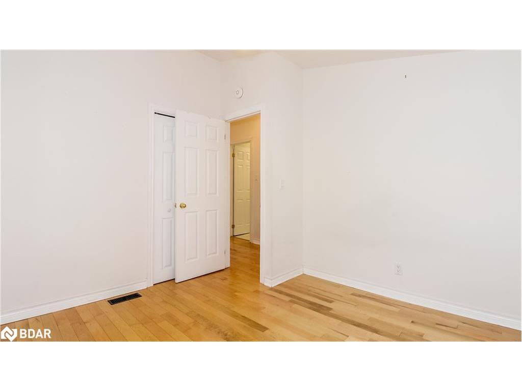 









114


Birch View Trail

Trail,
Collingwood,




ON
L9Y 0M2

