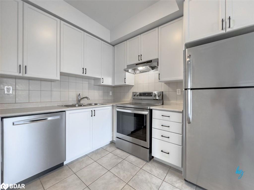 









5705


Long Valley

Road, 309,
Mississauga,




ON
L5M 0M3

