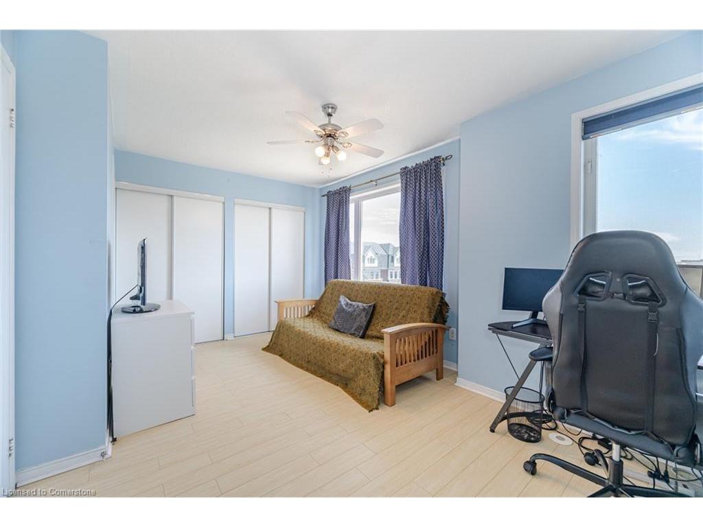 









4855


Half Moon

Grove, 3,
Mississauga,




ON
L5M 8C7

