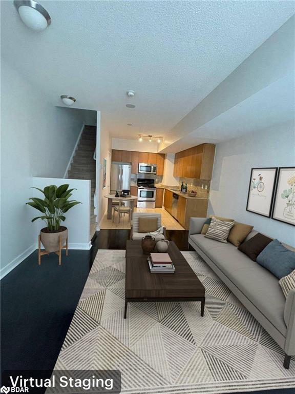 









15


Brunel

Court, 102,
Toronto,




ON
M5V 3Y6

