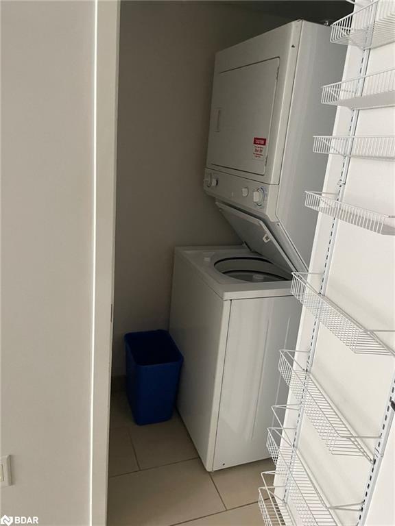 









15


Brunel

Court, 102,
Toronto,




ON
M5V 3Y6

