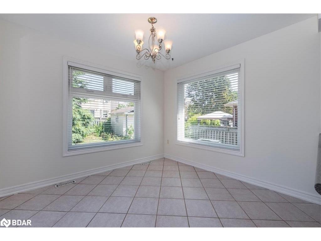 









37


Marsellus

Drive,
Barrie,




ON
L4N 8S6

