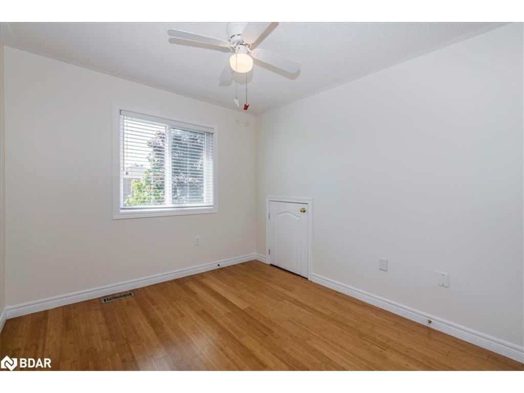 









37


Marsellus

Drive,
Barrie,




ON
L4N 8S6

