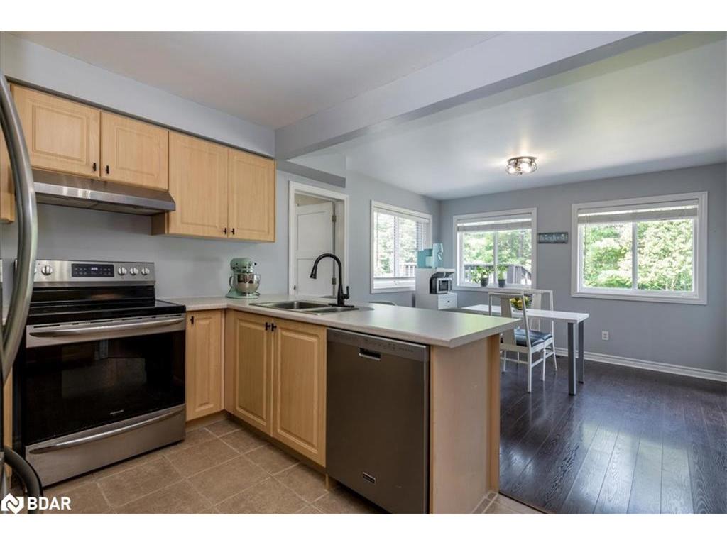 









26


Kenwell

Crescent,
Barrie,




ON
L4N 0A4


